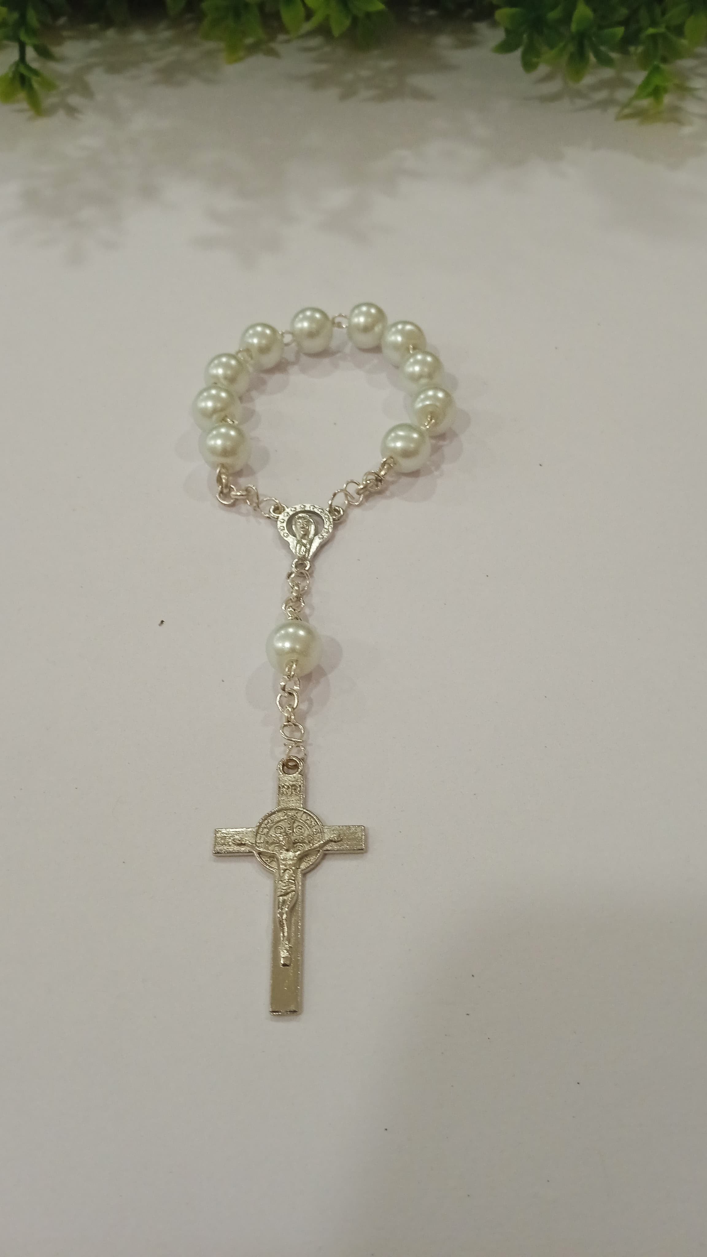Christian_Rosary_Beads_For_Prayer-