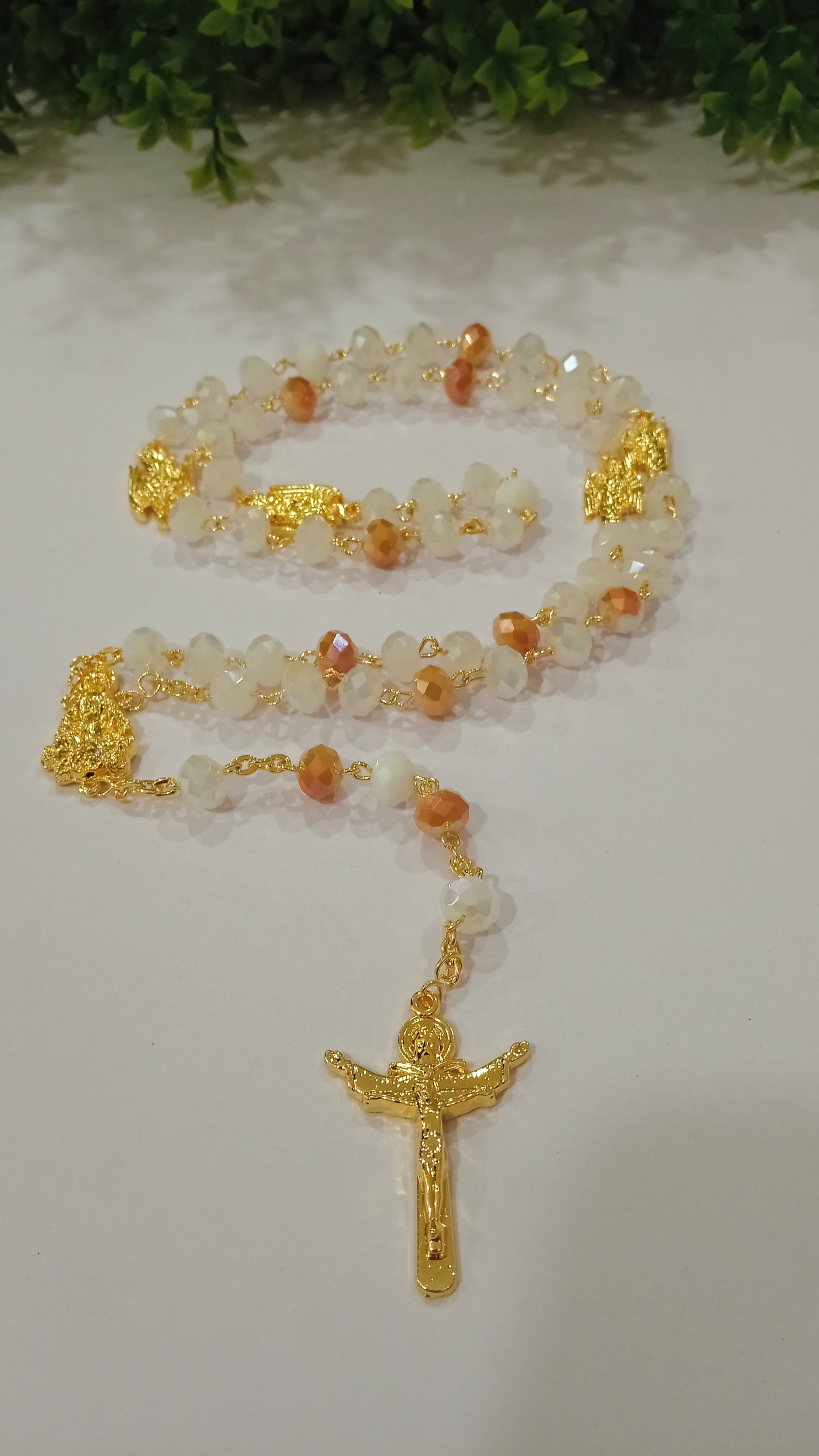 Christian_Rosary_Beads_For_Prayer-
