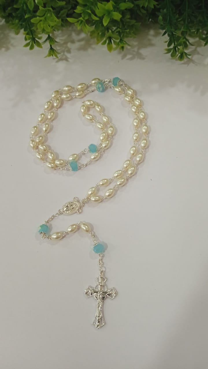 Christian_Rosary_Beads_For_Prayer-pearl