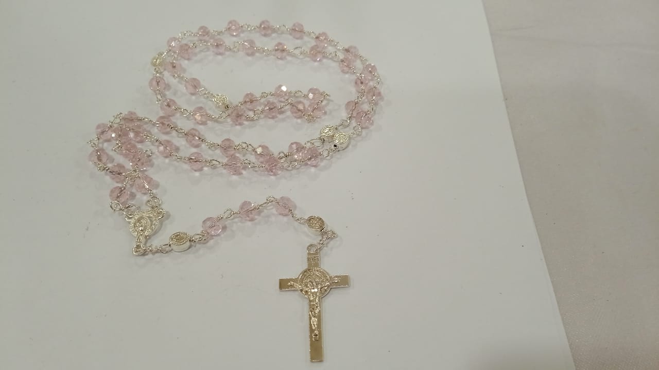 Christian_Rosary_Beads_For_Prayer-