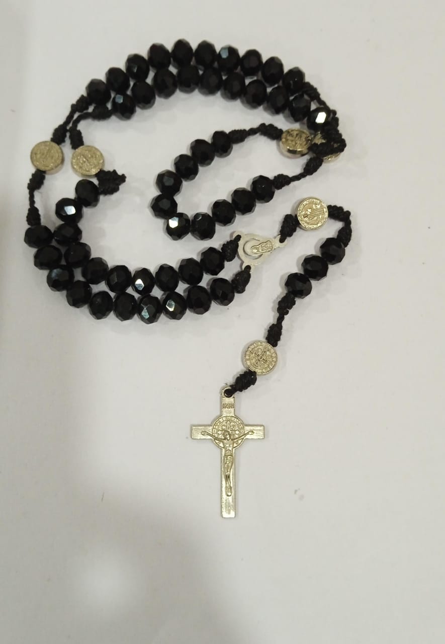 Christian_Rosary_Beads_For_Prayer