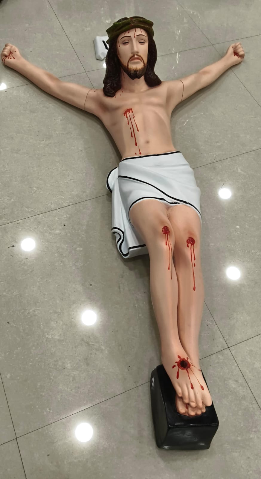 Jesus Body statue