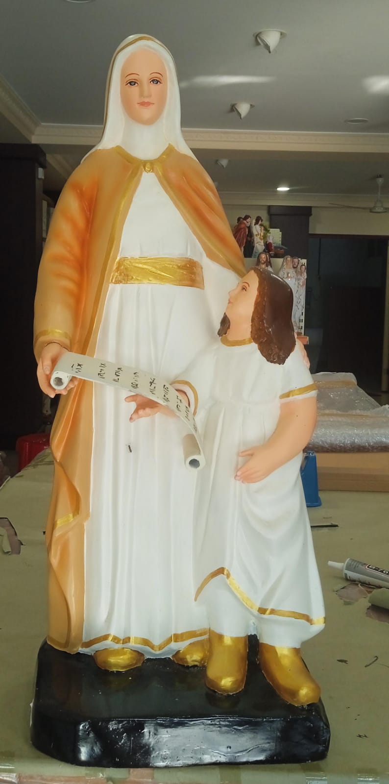 St Anna Statue
Height : 24 inch/2 Feet