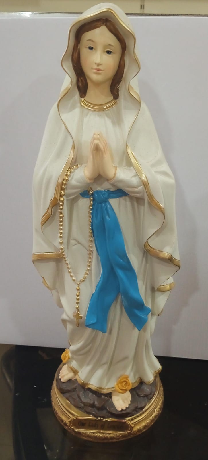 Lourde Plain Model No: 5028