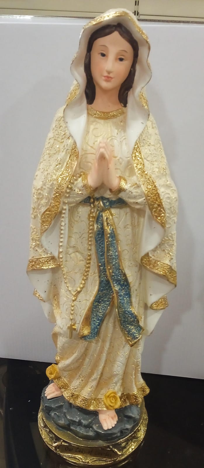 Lourde Gold  Model No 5020