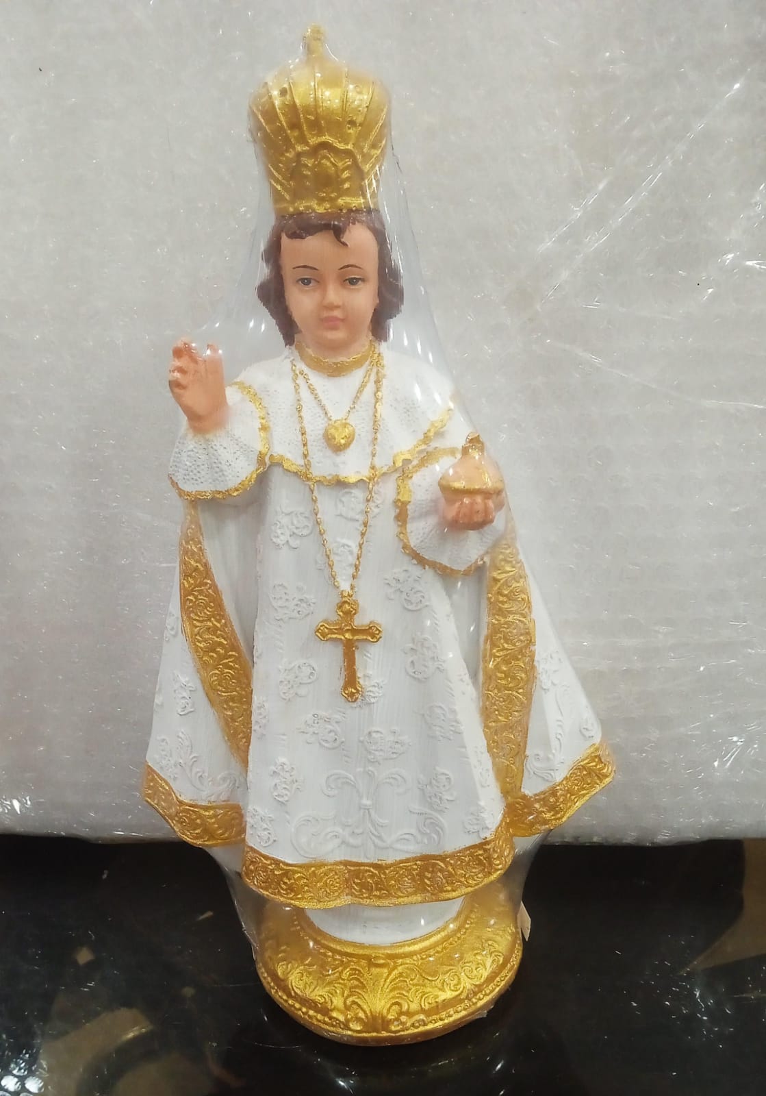 Infant Jesus Statue 12 inch Model 1094/2