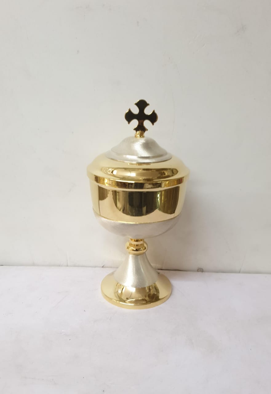 Ciborium 6 Inch Model No: 6122 ISG NO;1