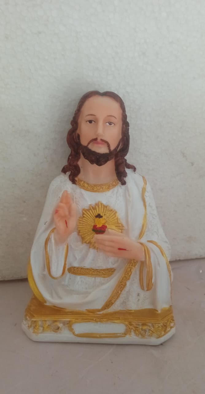 Jesus Statue 6 Inch Model No 4033/2
