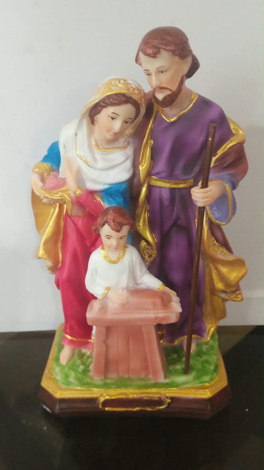 Holy Family 8  INCH 4038 C-1