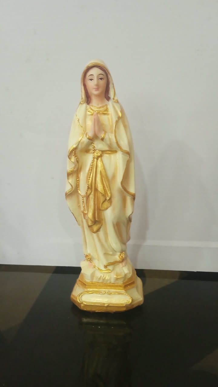 Lourde mary 8 Inch Model No;1001-C-2