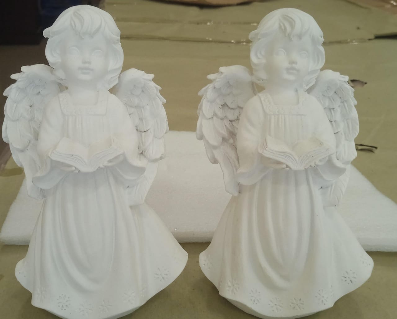 White Angel

HEIGHT;- 8INCH